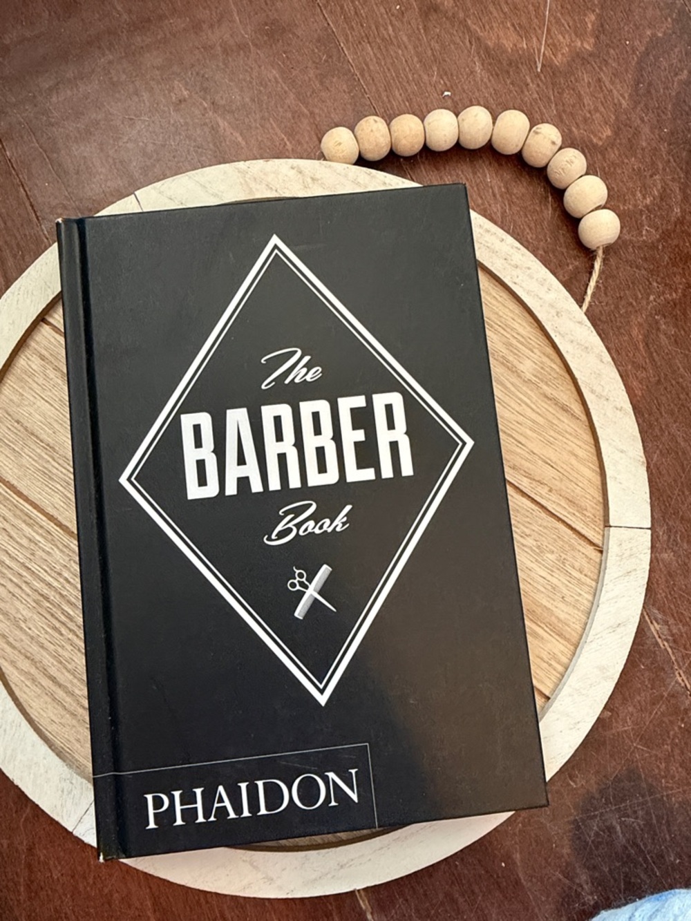 Phaidon The Barber Book - Black & White Cover